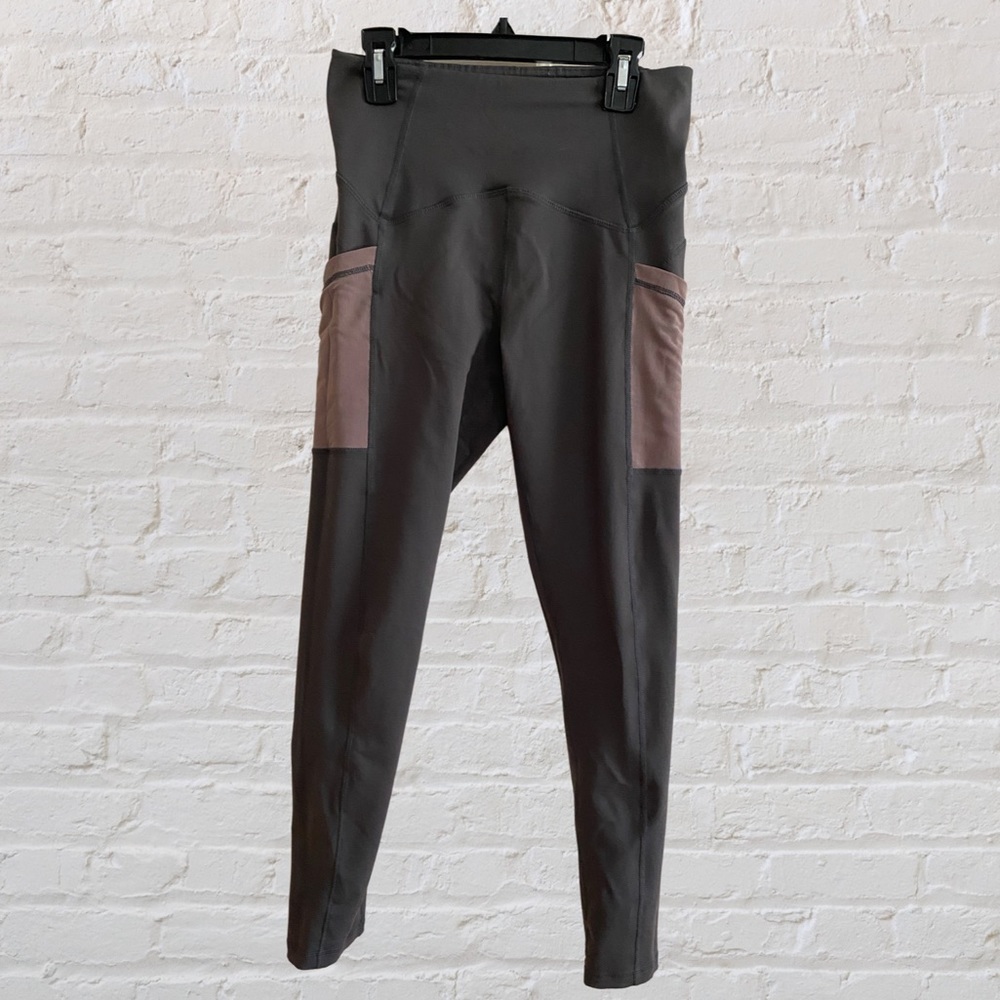 Slate grey buff bunny leggings